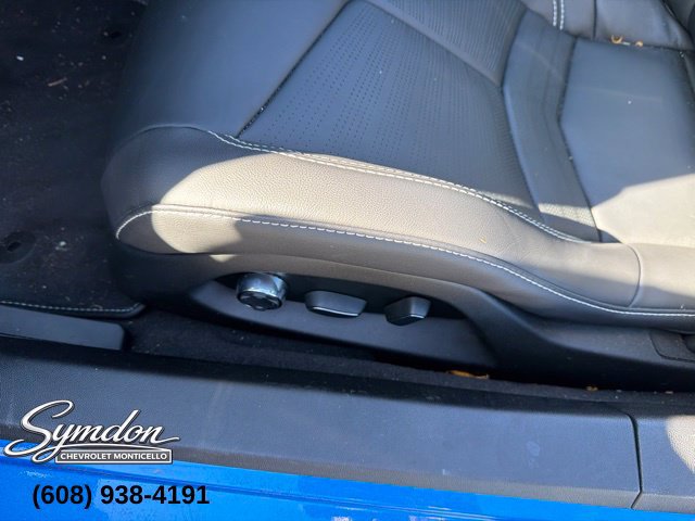 Used 2026 Chevrolet Corvette Stingray Premium Conv w/ Z51 Performance Package RWD image 17