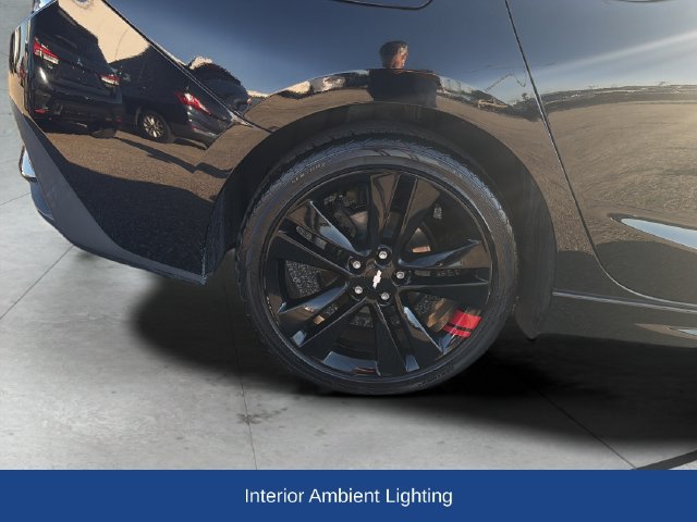 Used 2018 Chevrolet Cruze LT w/ Sun And Sound Package FWD image 32