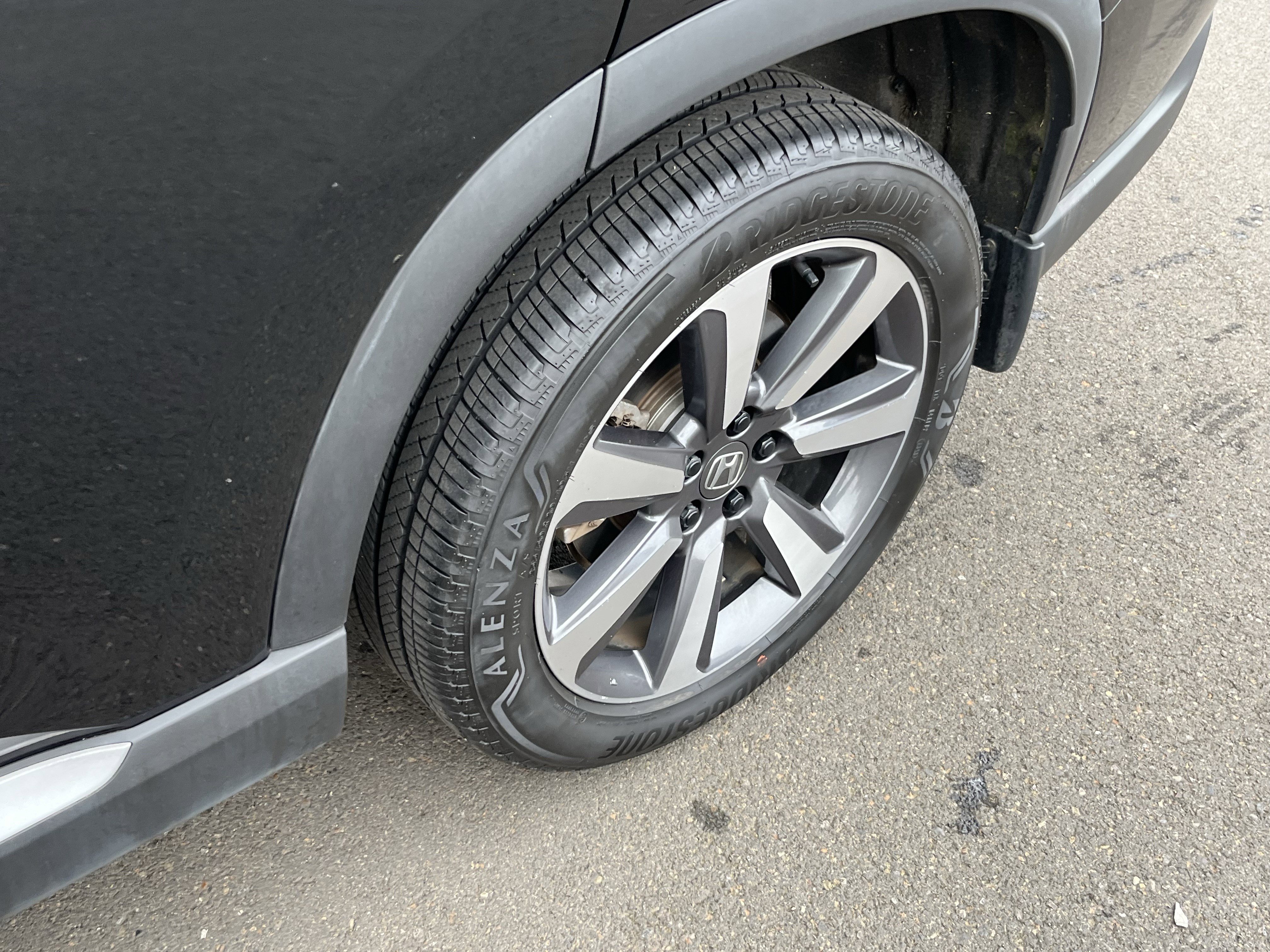 Certified 2023 Honda Pilot Touring image 25