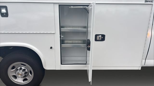 New 2025 Chevrolet Express 3500 w/ Power Convenience Package RWD image 29