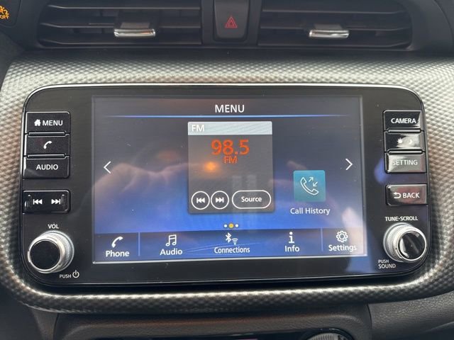 Used 2022 Nissan Kicks SV image 15