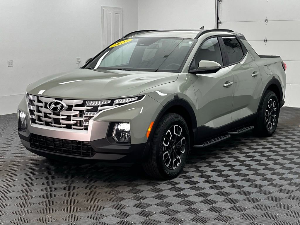 Used 2022 Hyundai Santa Cruz SEL Premium AWD/4WD image 2