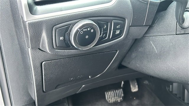 Used 2024 Ford Edge SEL w/ Convenience Package image 12