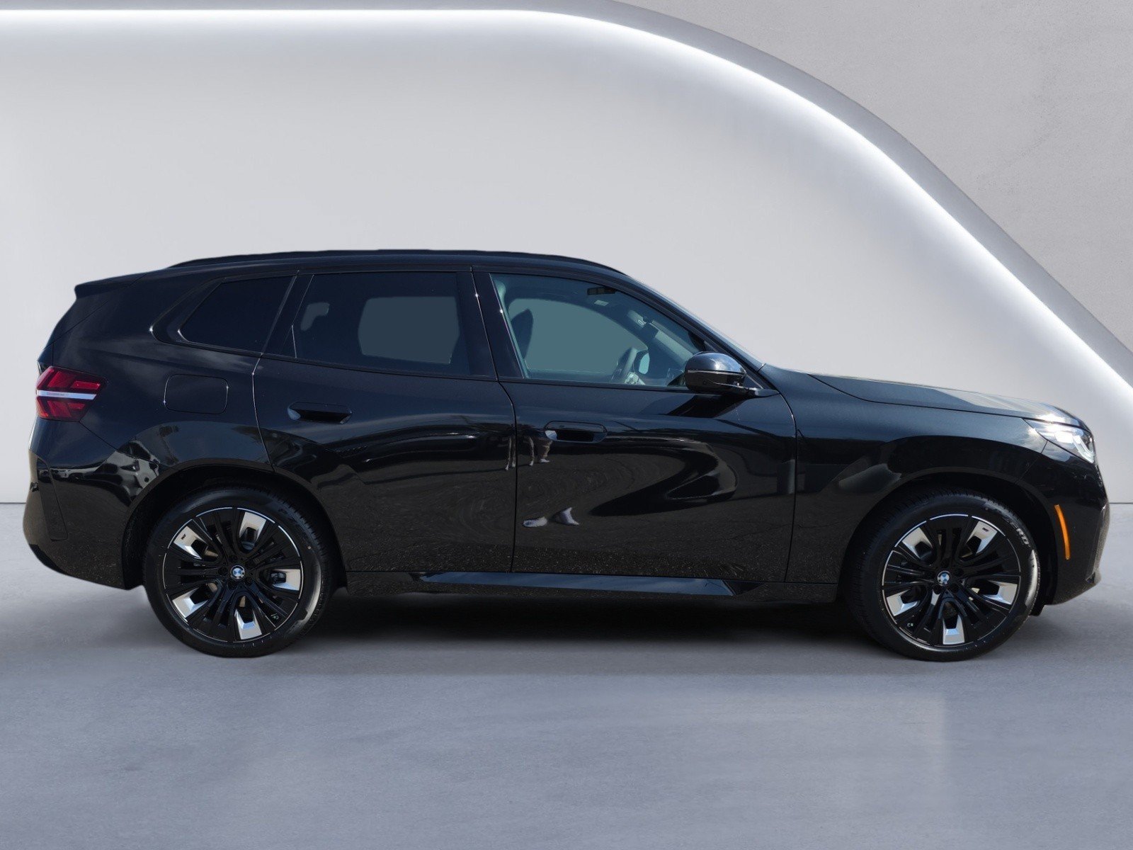 New 2026 BMW X3 xDrive30i w/ Premium Package AWD/4WD image 3
