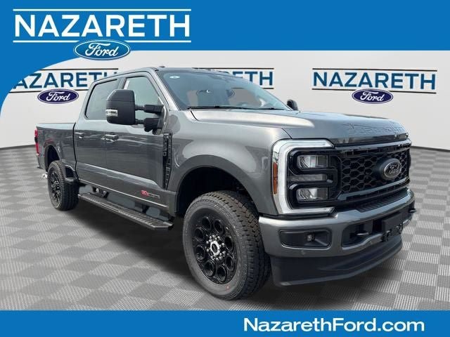 New 2026 Ford F250 Lariat w/ Black Appearance Package AWD/4WD 360° Tour