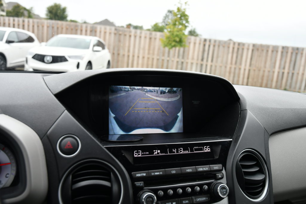 Used 2014 Honda Pilot Touring image 18