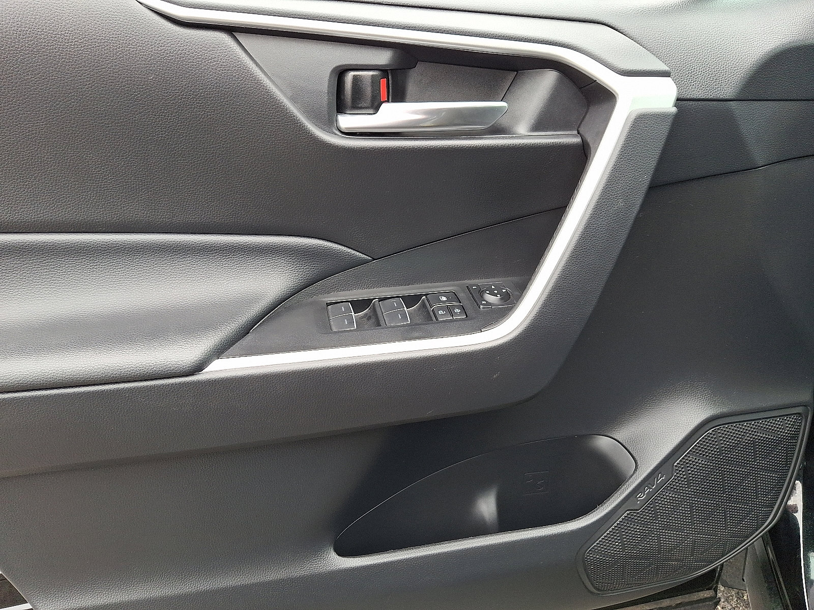 Certified 2024 Toyota RAV4 XLE image 13