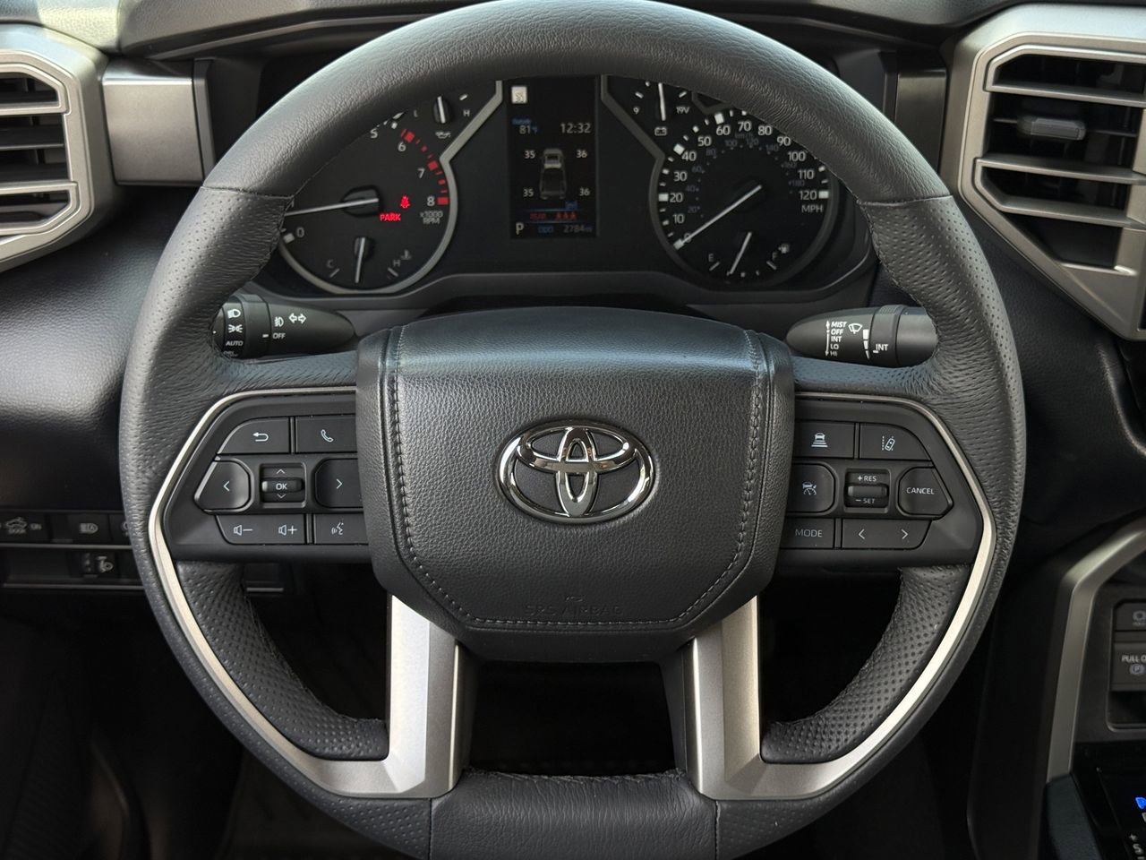 Used 2025 Toyota Tundra SR5 w/ SR5 Premium Package AWD/4WD image 13