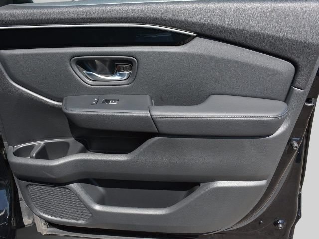 Used 2025 Honda Pilot EX-L image 23