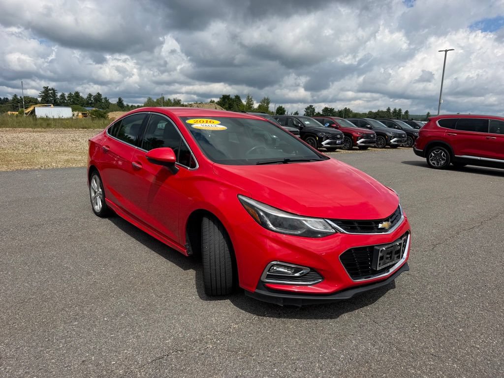 Used 2016 Chevrolet Cruze Premier w/ RS Package FWD image 4
