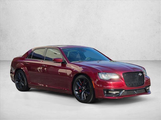 Used 2023 Chrysler 300 C RWD image 3