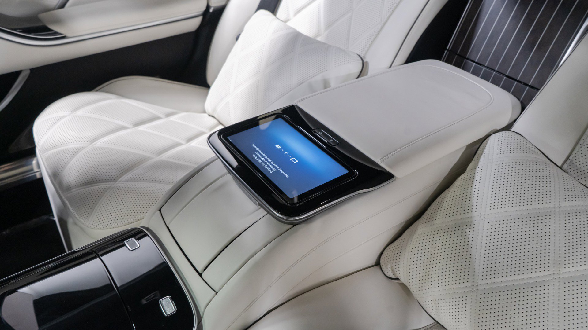 Used 2024 Mercedes-Benz Maybach S 680 4MATIC image 75