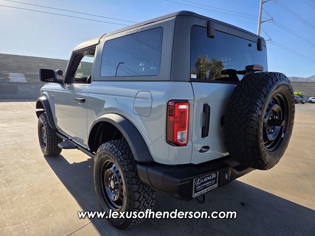 Used 2022 Ford Bronco Black Diamond image 4