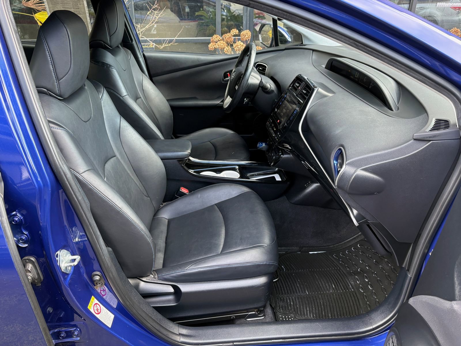 Used 2016 Toyota Prius Four Touring w/ Premium Convenience Package image 24