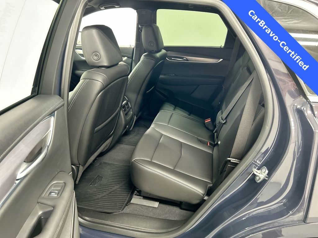 Certified 2025 Cadillac XT5 Luxury image 19