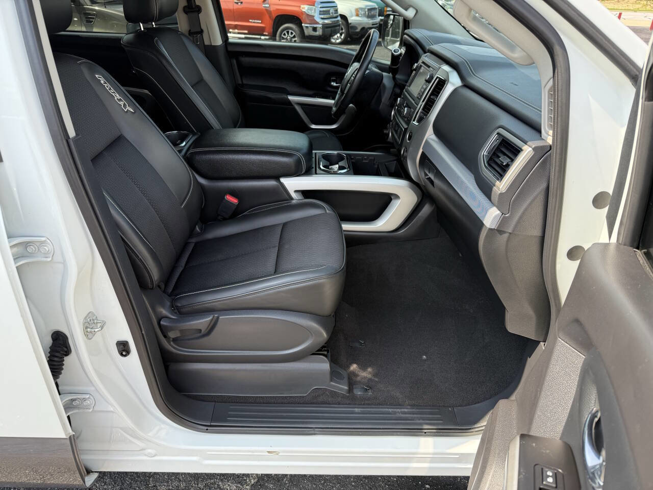 Used 2018 Nissan Titan PRO-4X image 26