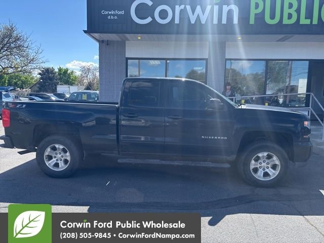 Used 2018 Chevrolet Silverado 1500 LT w/ All Star Edition AWD/4WD image 5
