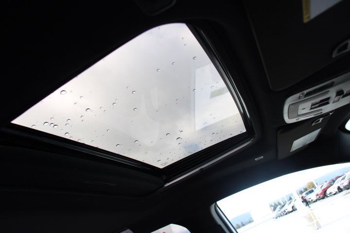 Certified 2025 Toyota Sienna Limited image 22