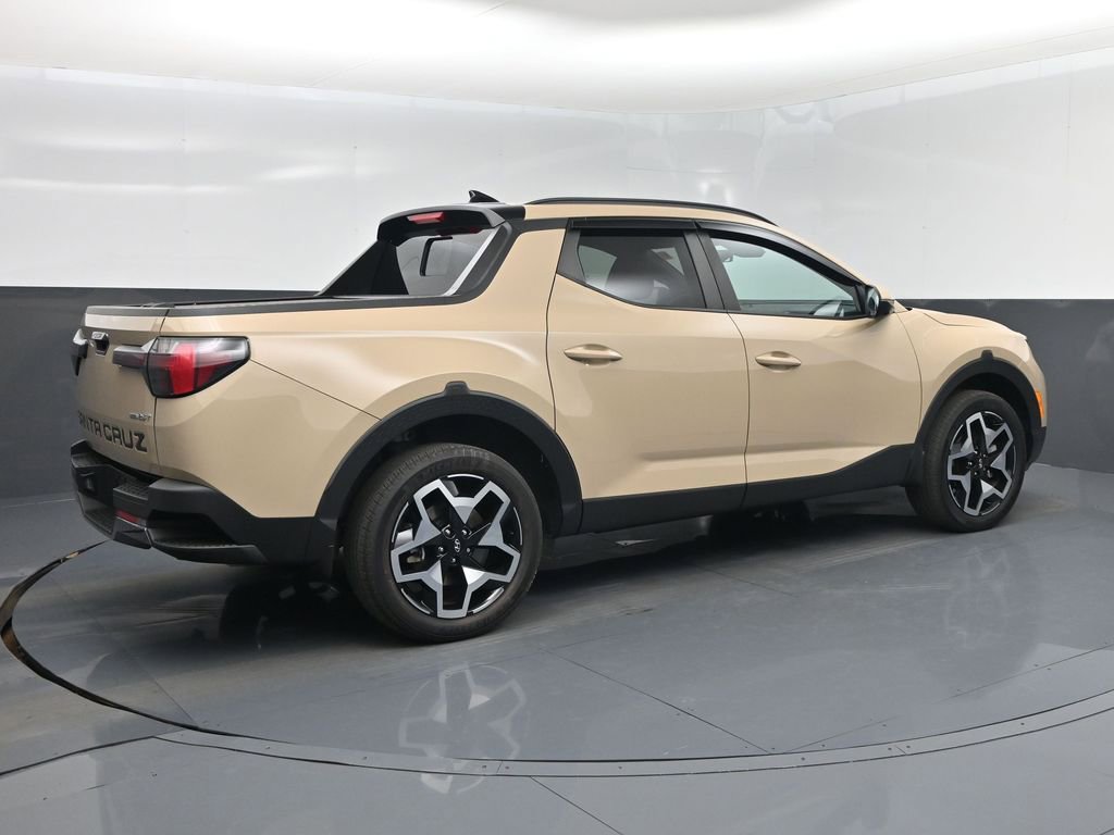 Used 2024 Hyundai Santa Cruz Limited AWD/4WD image 3