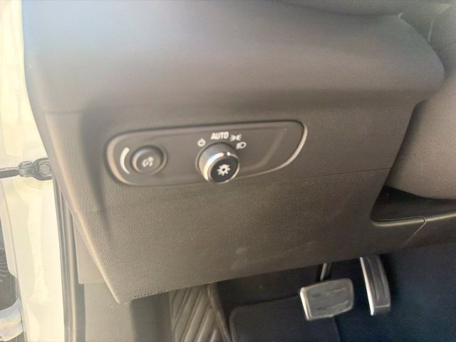 Used 2023 Buick Envision Preferred w/ Sport Touring Package AWD/4WD image 23