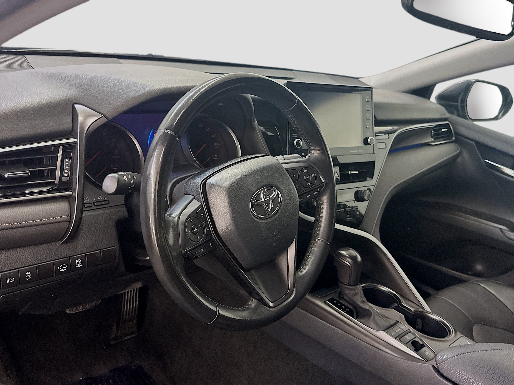 Used 2024 Toyota Camry XSE FWD image 18