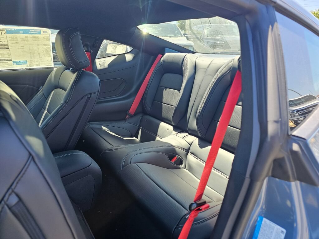 New 2026 Ford Mustang GT Premium w/ GT Performance Package RWD image 11