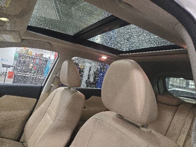 Used 2019 Nissan Rogue SL w/ Premium Package AWD/4WD image 15