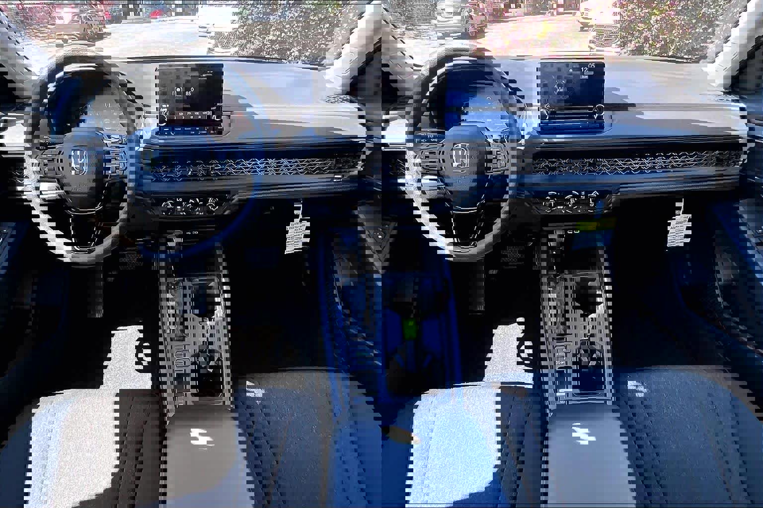 Used 2025 Honda Accord LX image 15