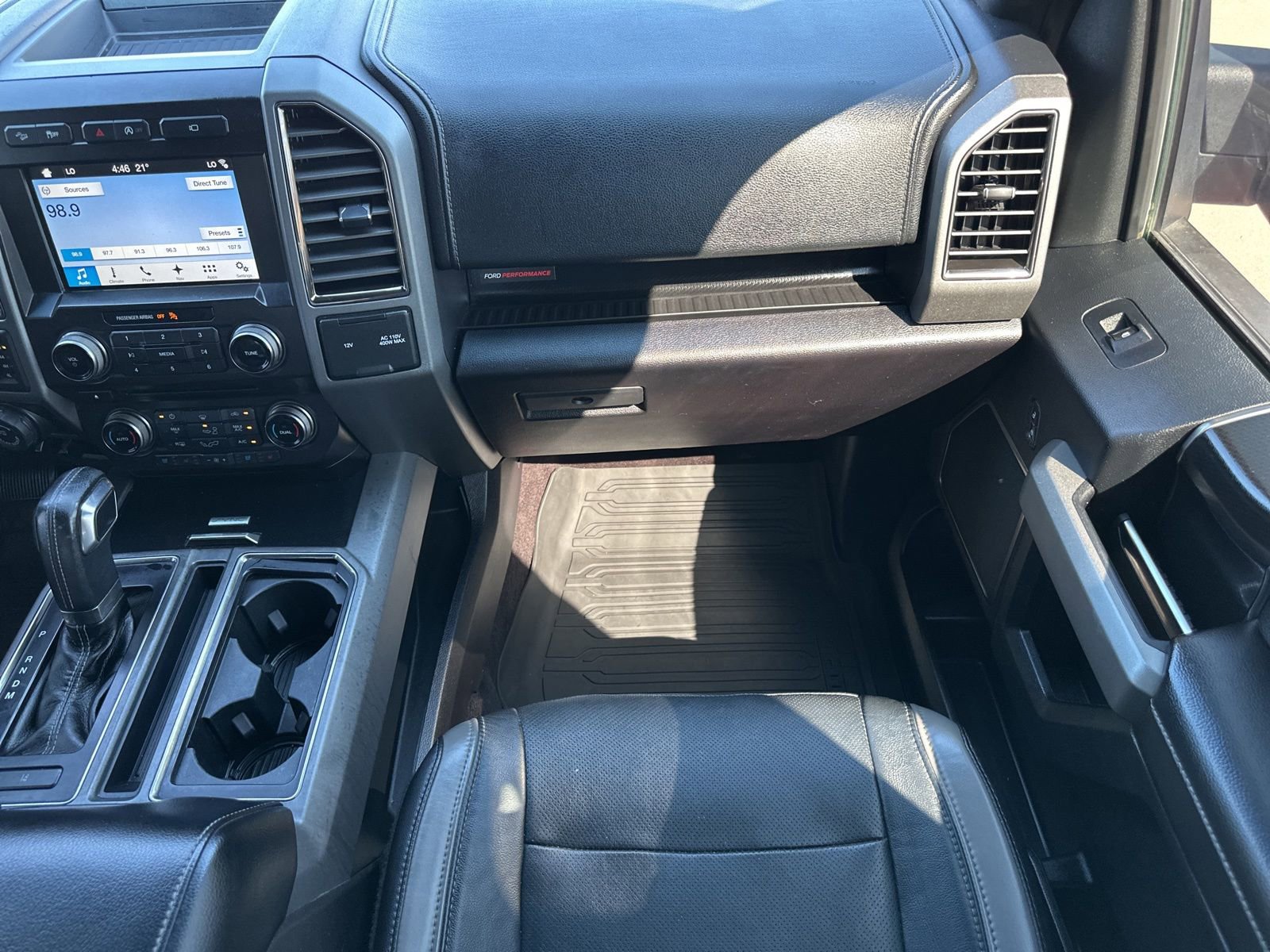 Used 2017 Ford F150 Raptor w/ Equipment Group 802A Luxury image 33