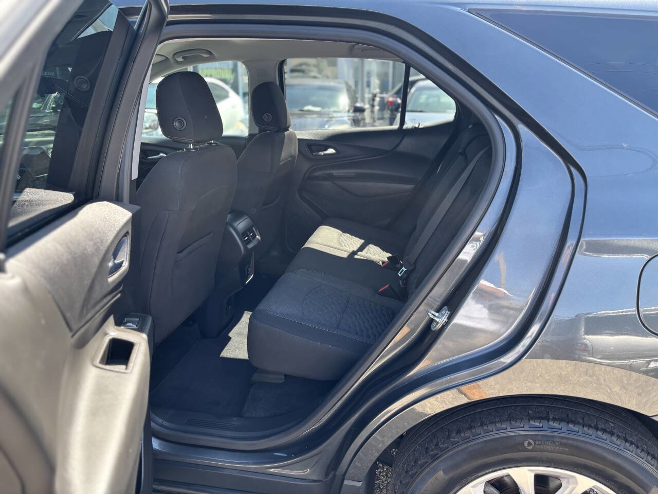 Used 2020 Chevrolet Equinox LT image 12