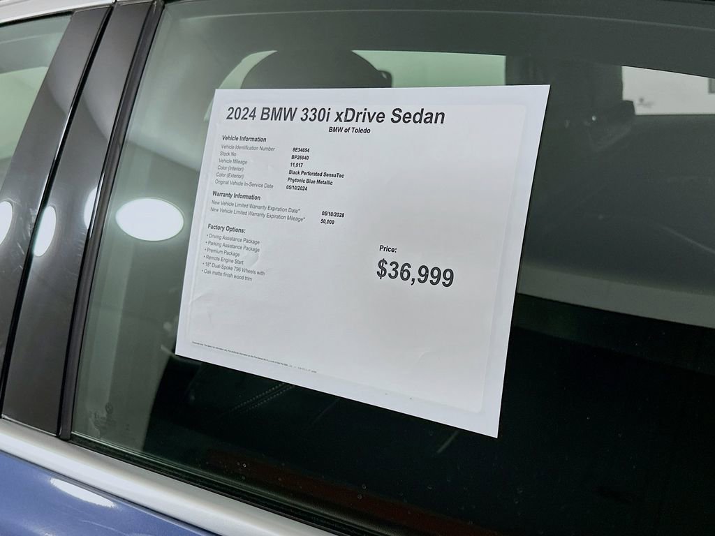 Used 2024 BMW 330i xDrive Sedan w/ Premium Package image 12