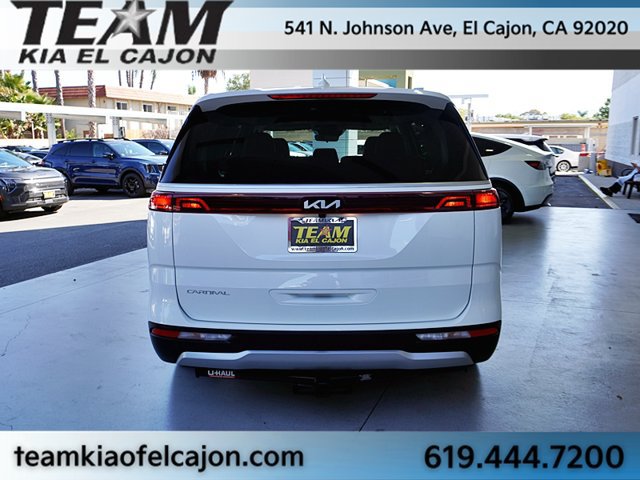 Certified 2024 Kia Carnival EX FWD image 8