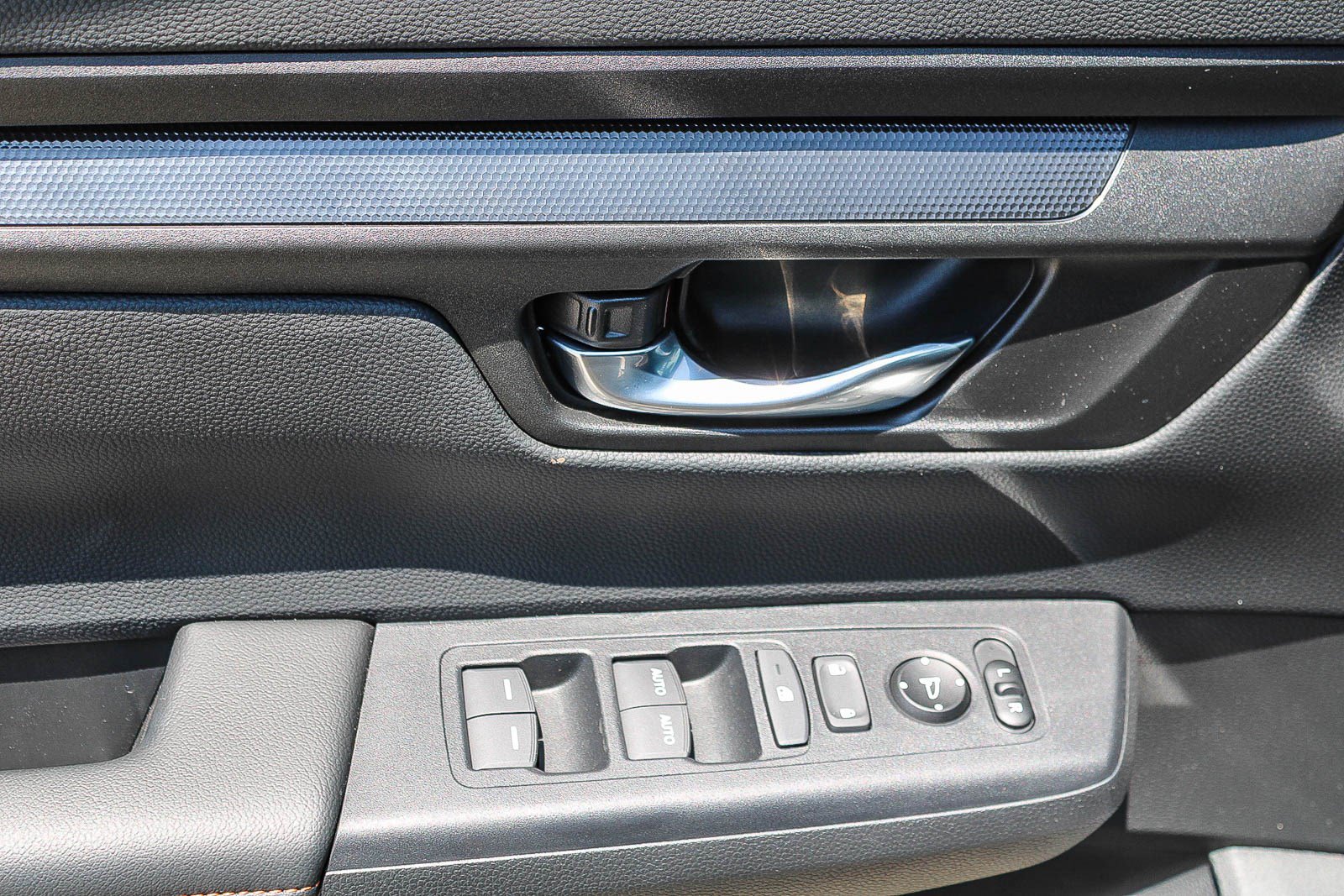 Used 2026 Honda CR-V Sport image 22
