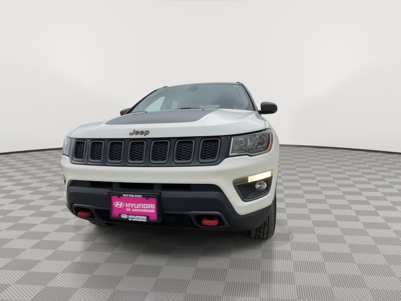 Used 2018 Jeep Compass Trailhawk w/ Cold Weather Group AWD/4WD image 3