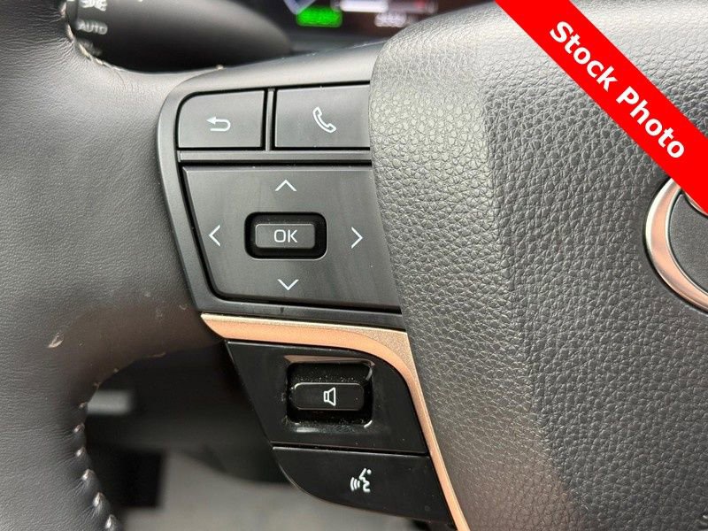 Used 2026 Toyota Crown XLE image 20
