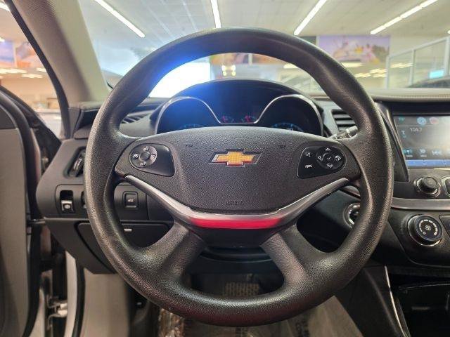 Used 2018 Chevrolet Impala LS FWD image 10