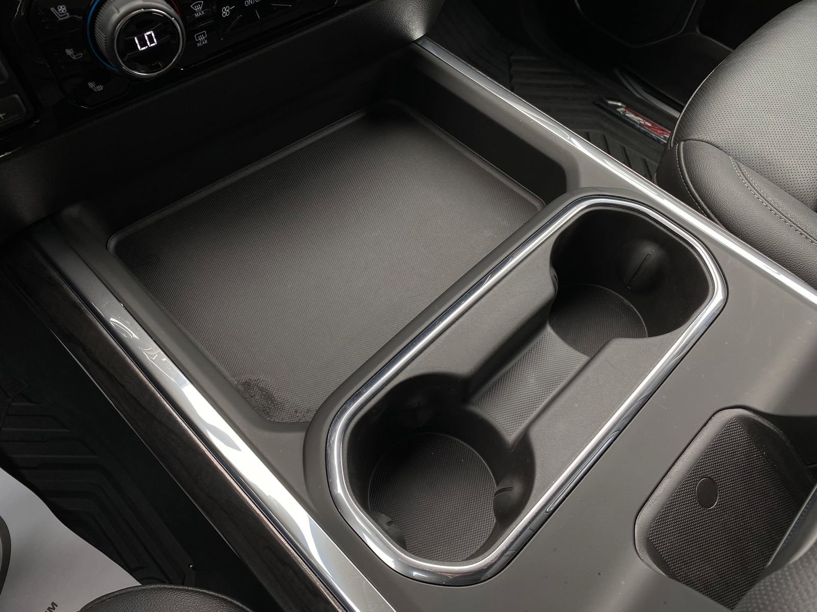 Used 2025 Chevrolet Silverado 2500 LTZ w/ LTZ Premium Package image 23