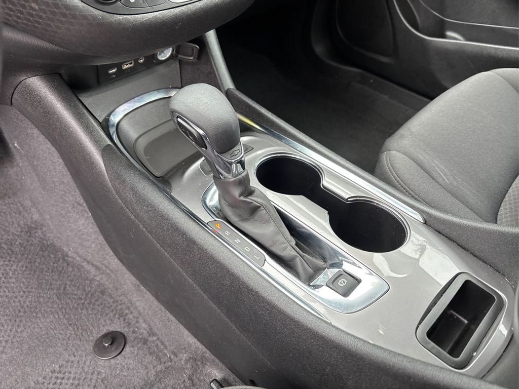 Used 2025 Chevrolet Malibu LT FWD image 29