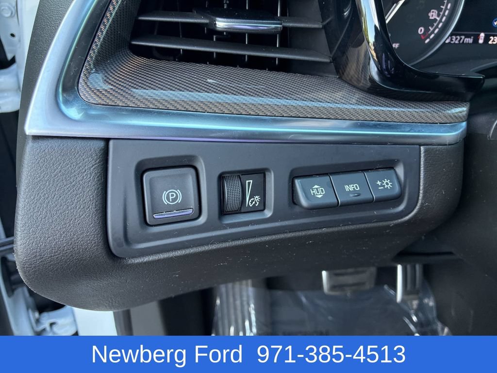 Used 2024 Cadillac XT5 Sportv w/ Platinum Package AWD/4WD image 13