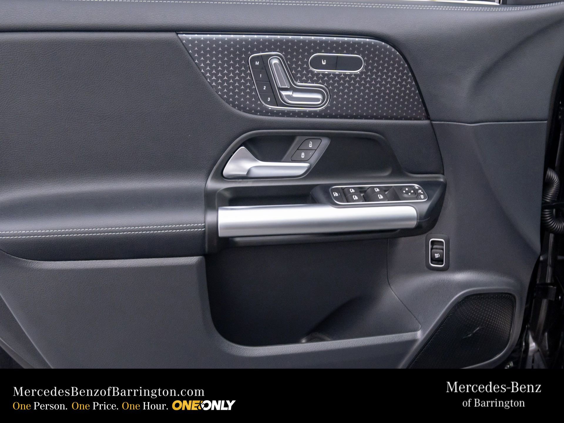 New 2026 Mercedes-Benz GLA 250 4MATIC image 16