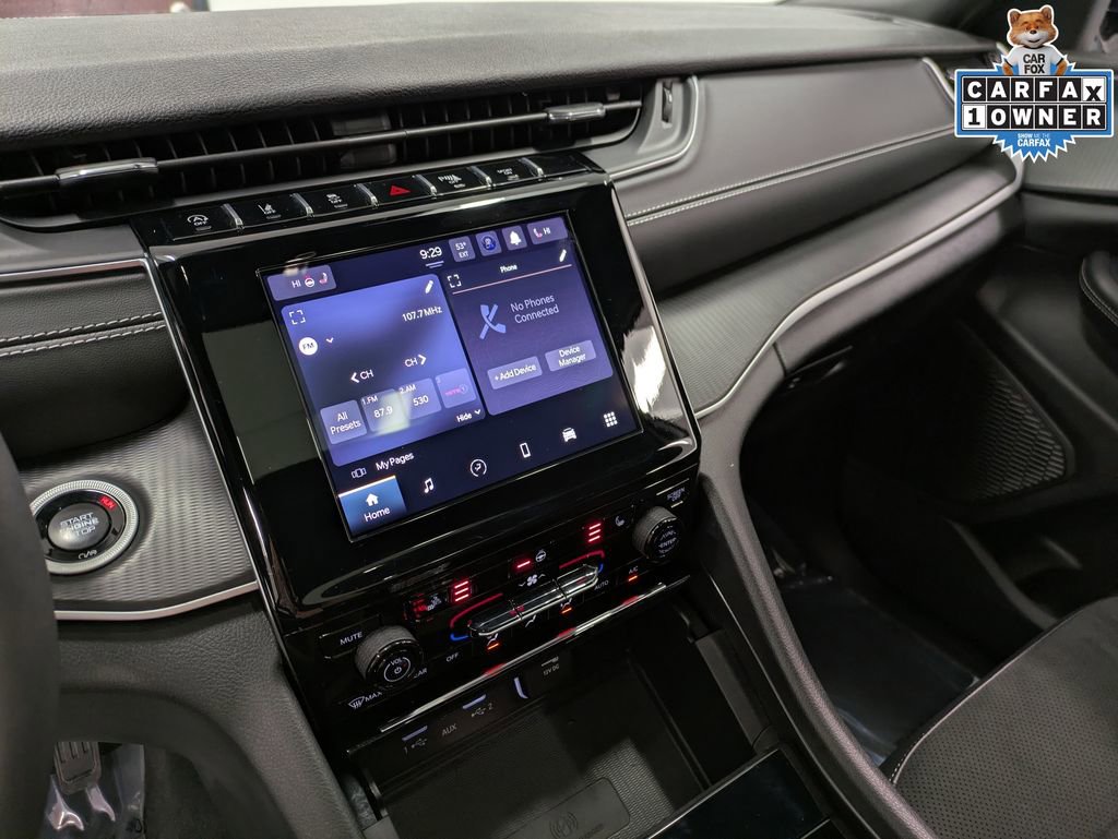 Used 2024 Jeep Grand Cherokee Altitude image 12