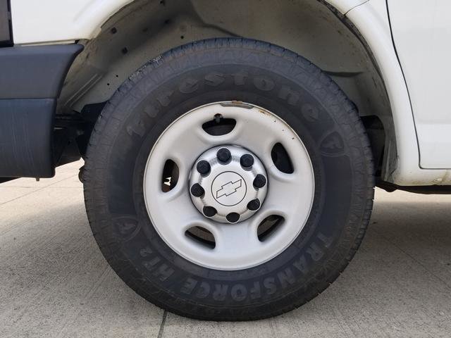Used 2016 Chevrolet Express 2500 LS RWD image 26