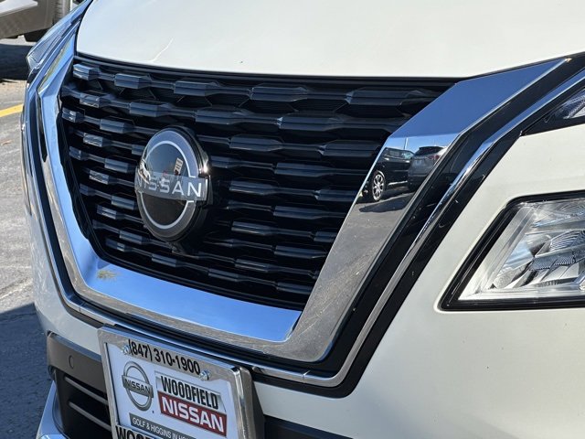 Certified 2023 Nissan Rogue Platinum image 9