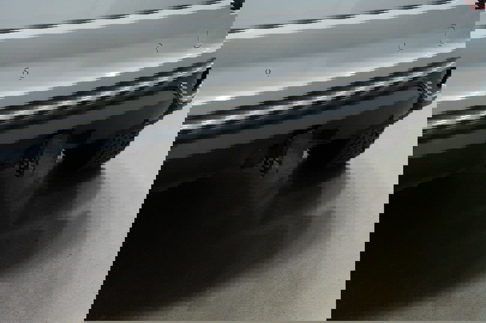 Used 2019 Audi Q8 Prestige w/ Towing Package image 11