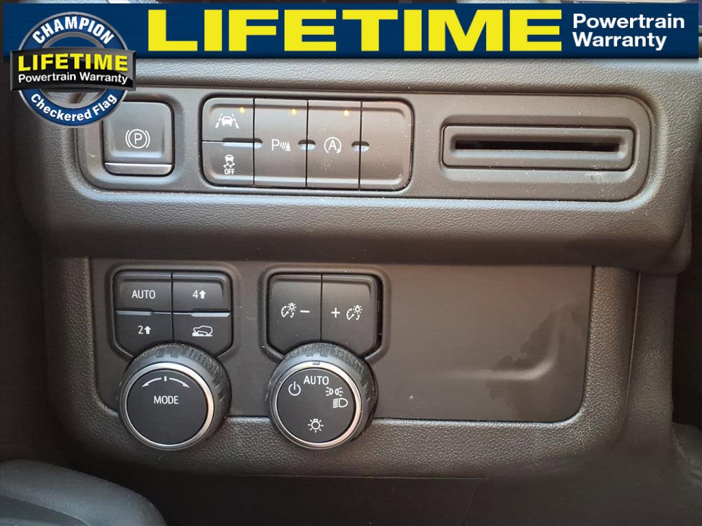 Used 2023 Chevrolet Tahoe LT image 30