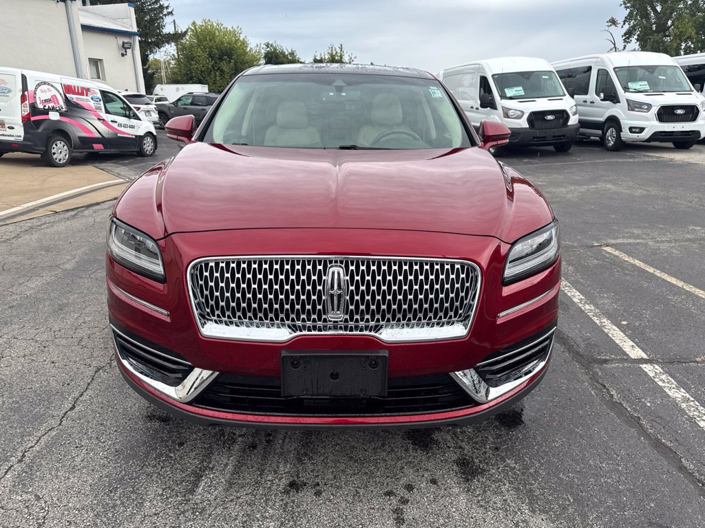 Used 2019 Lincoln Nautilus Reserve w/ Driver Assistance Package FWD image 9