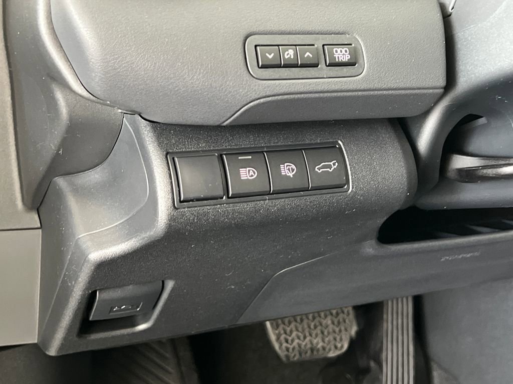 New 2026 Subaru Solterra Premium image 34