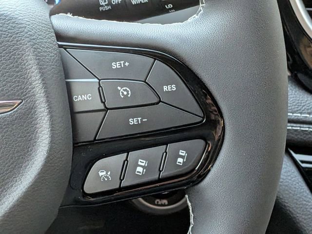 New 2026 Chrysler Pacifica Limited w/ S Appearance Package image 18