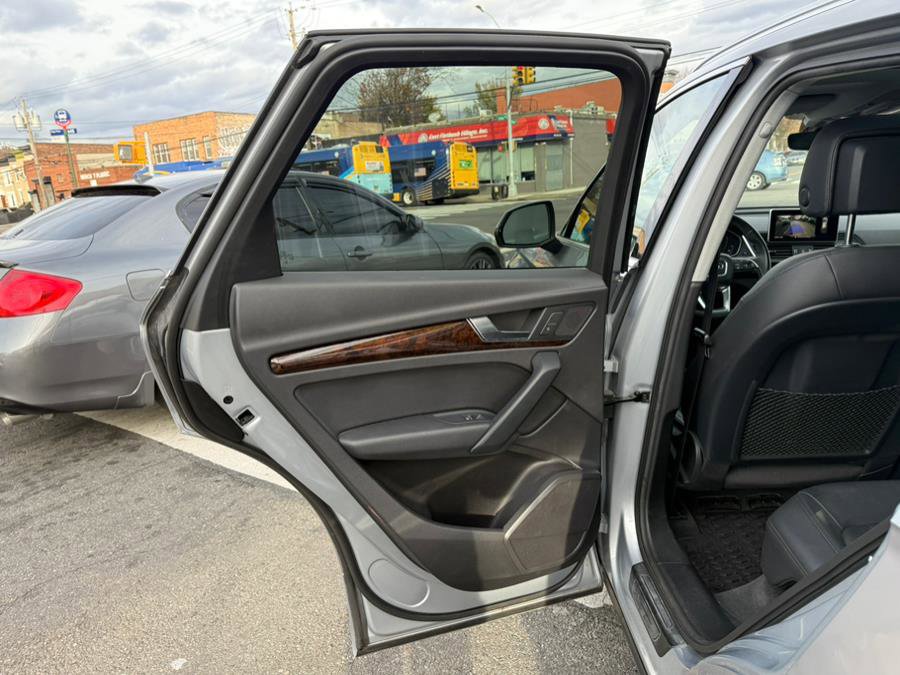 Used 2018 Audi Q5 2.0T Premium Plus image 23