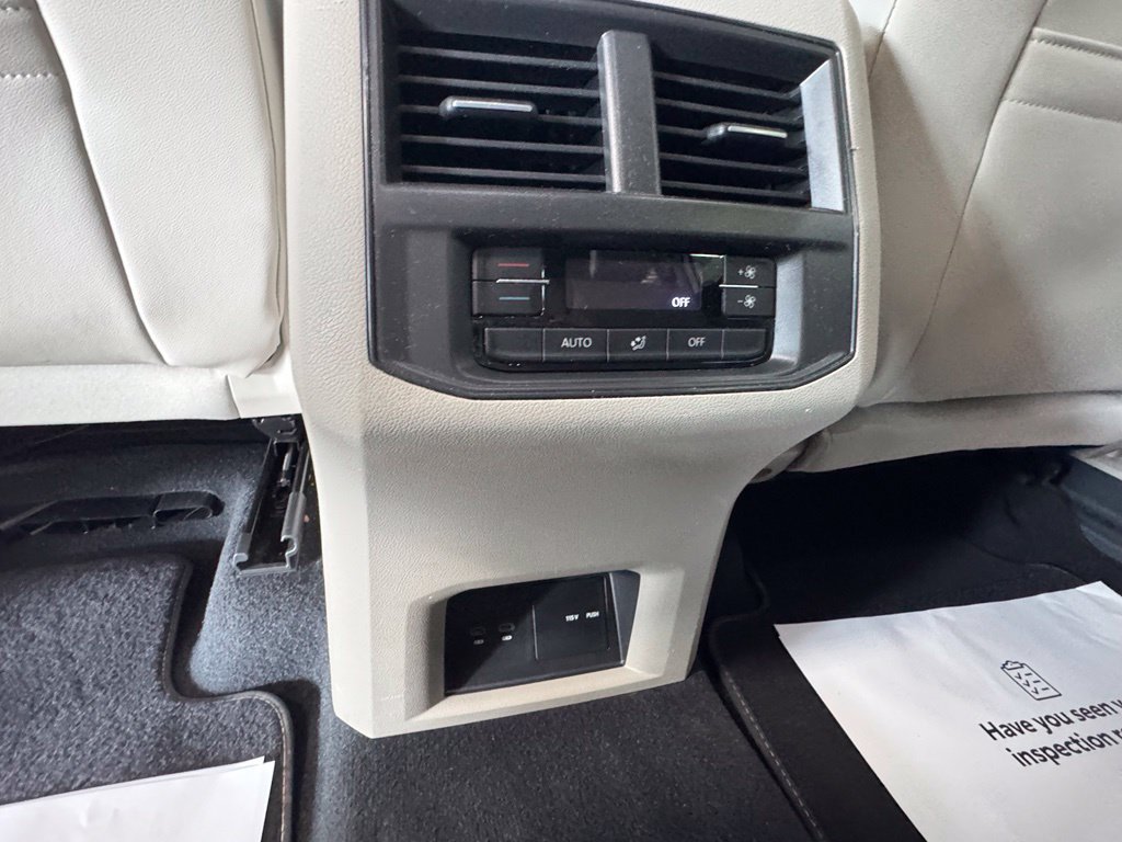 Used 2023 Volkswagen Atlas SE AWD/4WD image 46